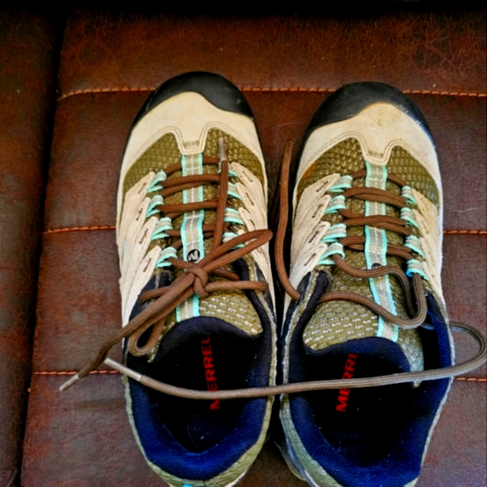 Merrell Women's trail hiking shoes size 7